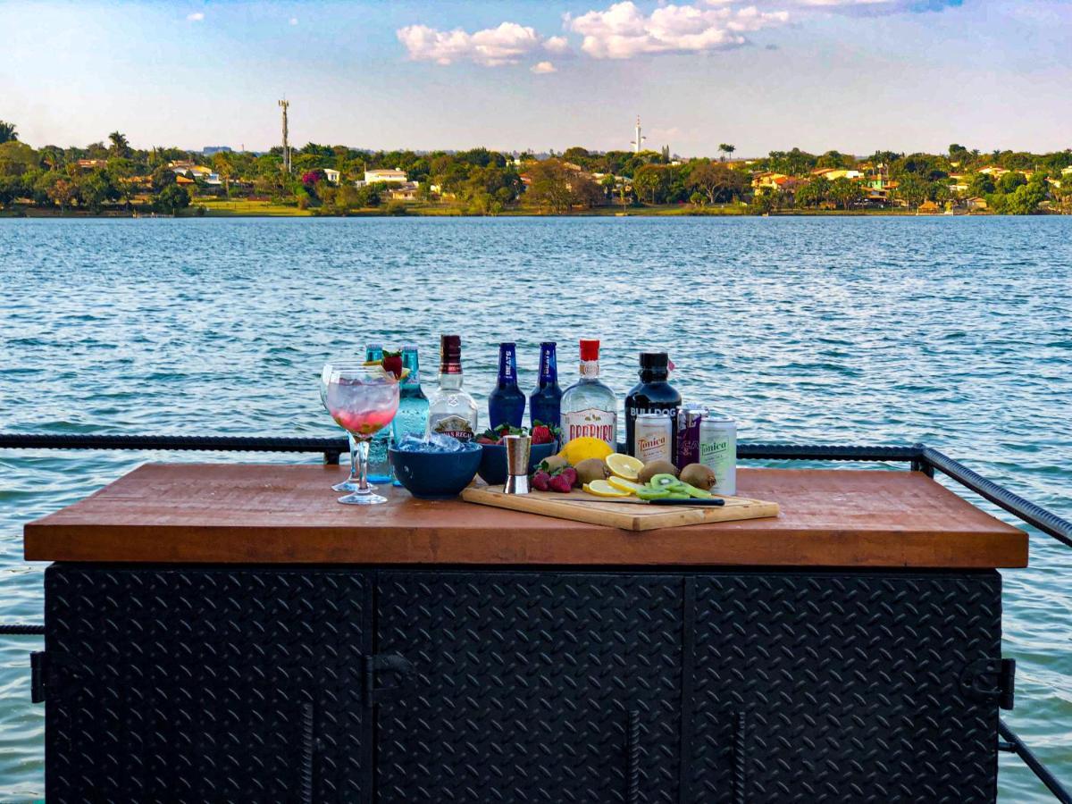 House Boat "Faroeste Caboclo" บราซิเลีย ภายนอก รูปภาพ